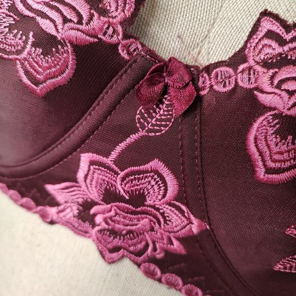 Rene Rofe NWOT Burgundy & Pink Lightly Lined Convertible Bra Size 36D - Picture 10 of 11